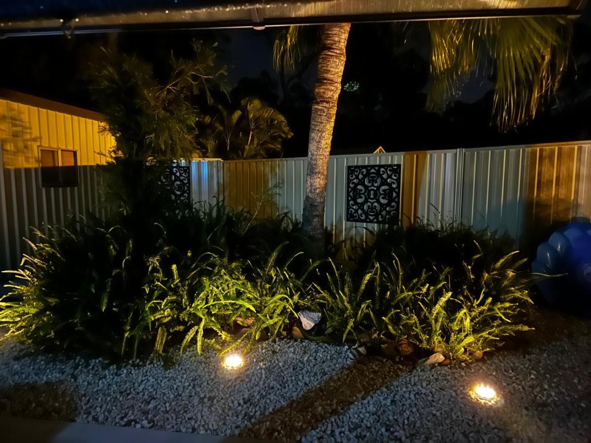 Villa Luxury Boutique Self-Contained Private Granny Flat Ormeau Esterno foto